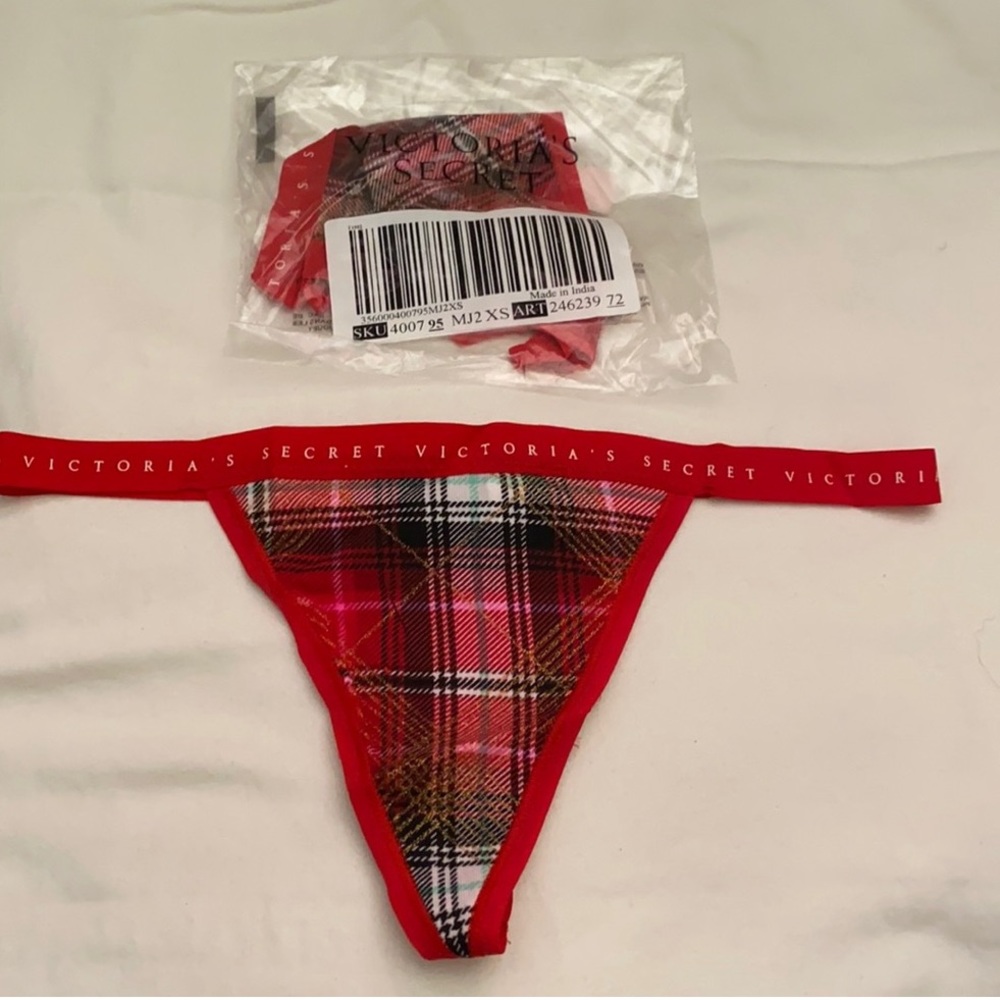 BNWT Victoria's Secret panties